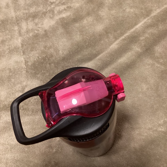 NWOT Hello Kitty water bottle by Zak - Picture 3 of 5